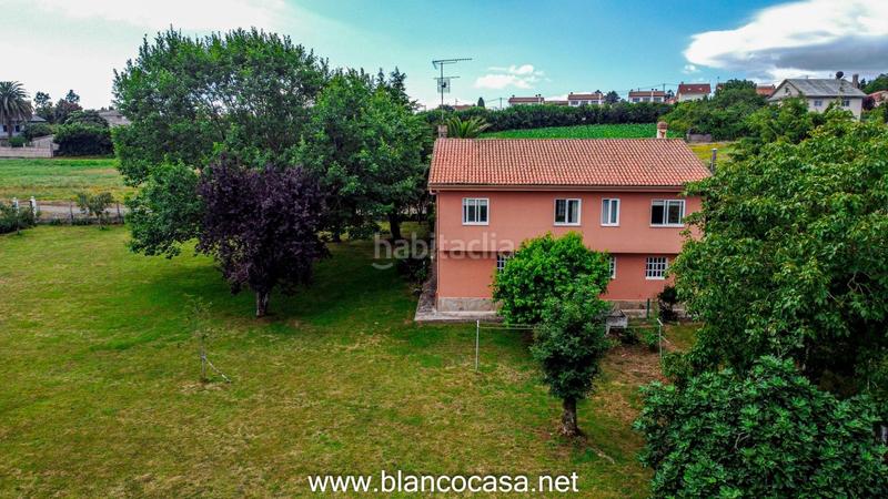 Foto 6f2d257a-ce45-4a21-960f-50f41dd5561b. Casa  con terreno en Carballo