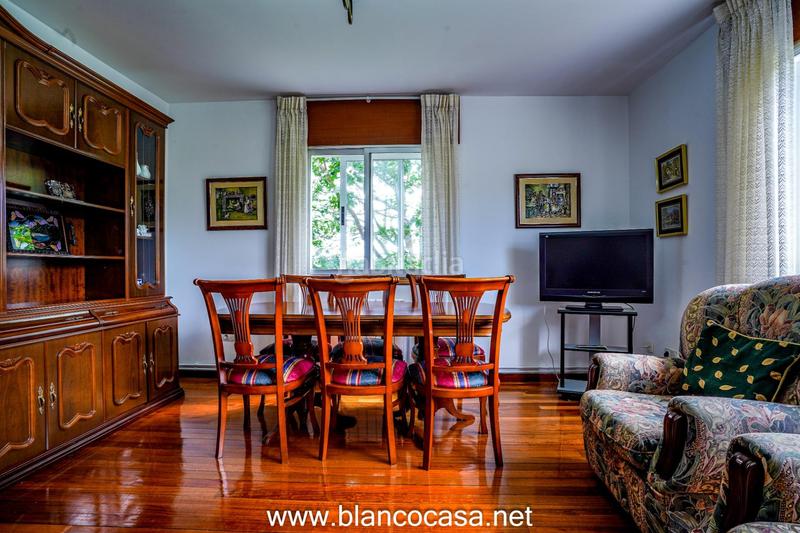 Foto c648a030-71e6-4226-9ac0-cea9c6f11d5c. Casa  con terreno en Carballo