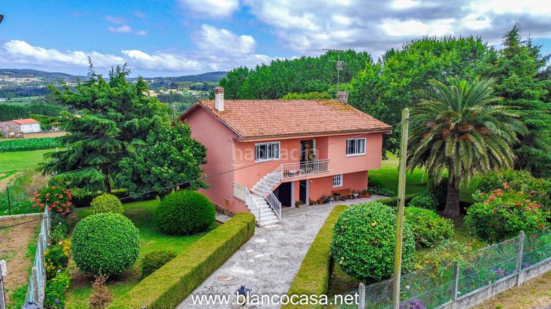 Foto e28c9191-893c-4c4f-ae9f-9fbc7a714269. Casa  con terreno en Carballo