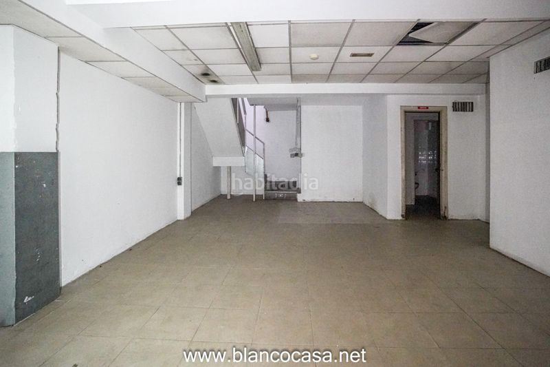 Foto 6d6e20d0-422b-4e68-8f61-cacb8e6362d4. Local comercial a Carballo