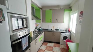 Rent Flat in Calle vázquez aroca 22. Piso para estudiantes - ciudad jardín - cerca estación