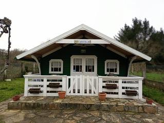 Casa en Pobra do Brolln (A). Casita de madera con terreno