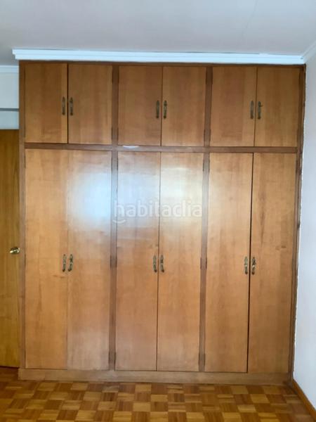 Foto 156cb4b0-d0ec-49ca-8841-ddda3f582ec9. Casa adossada amb calefacció aparcament a Monforte de Lemos