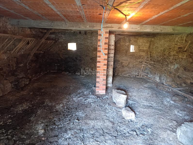 Foto 3e252833-c1ff-4263-a9ec-4e24b0ae841a. Masía casa de piedra y gran terreno en Saviñao (O)