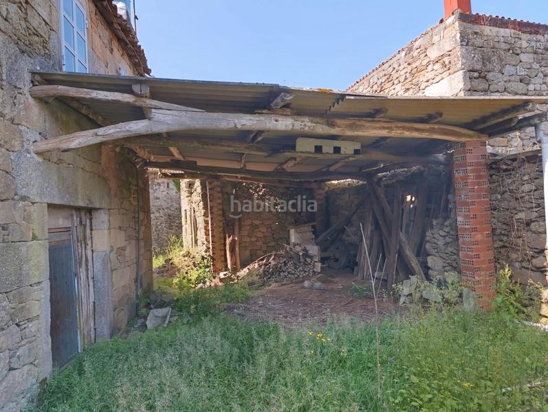 Foto 59d9dafb-cb67-43b7-a29a-a6387ccd12c7. Masía casa de piedra y gran terreno en Saviñao (O)