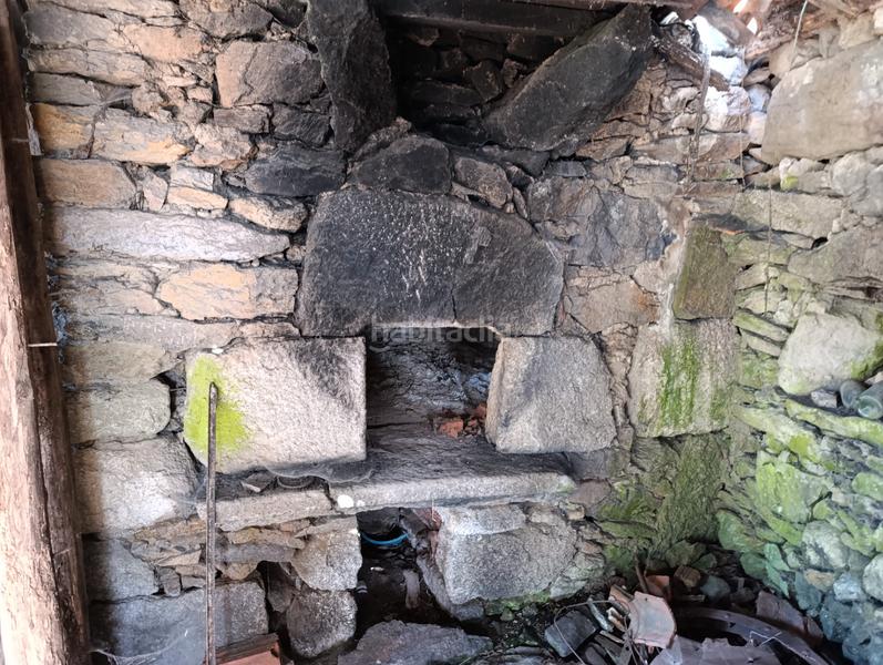 Foto 7bc82a10-1e46-4101-8ebf-a544b2f63e38. Masía casa de piedra y gran terreno en Saviñao (O)