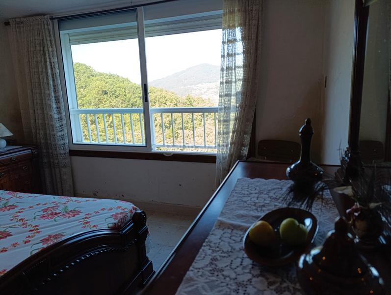 Foto 26e868a1-d242-422f-89f7-7a6859ebaa01. Xalet amb xemeneia aparcament a Nogueira de Ramuín