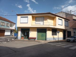 Maison à Monforte de Lemos. Casa en monforte de lemos