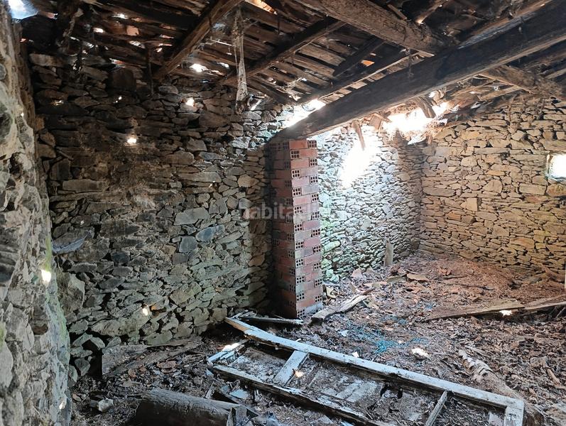 Foto 868a666e-f99c-4ebb-969f-15a3e3aacf52. Masía casa rústica para reformar en Saviñao (O)