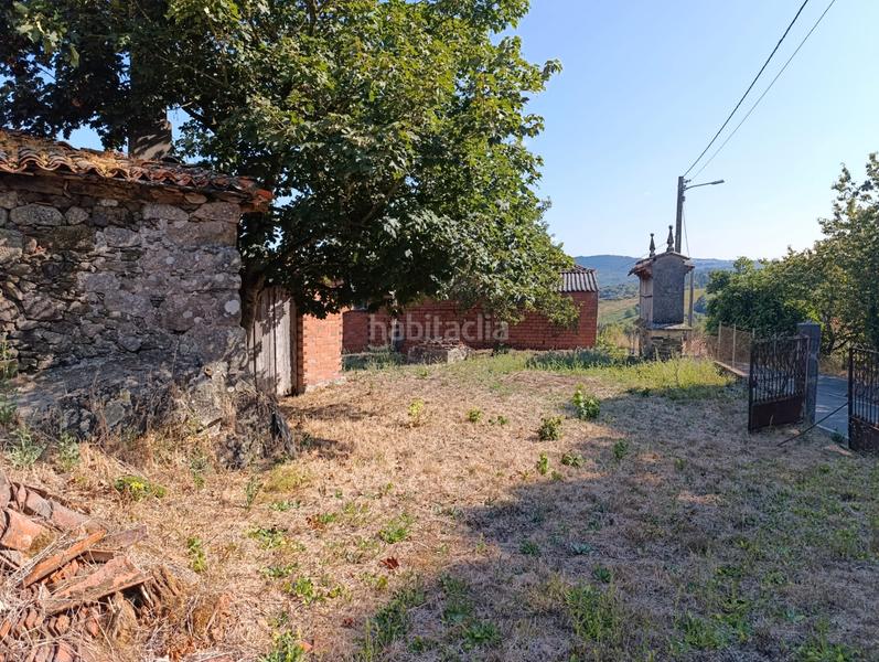 Foto cb50d91d-fb2a-40b3-abb1-199d672da289. Masía casa rústica para reformar en Saviñao (O)