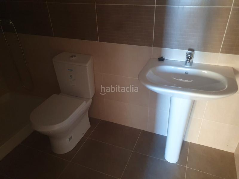 Foto a192114f-375b-4dee-9df6-f016c6aa6456. Appartement avec chauffage parking dans Sarria