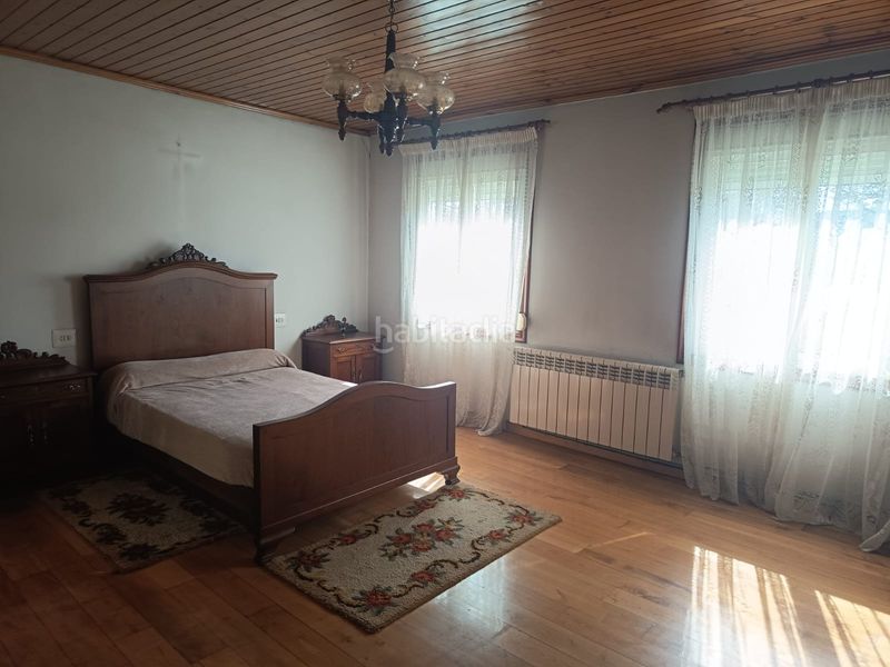 Foto 2c2a535f-a377-41c9-9767-6b5e0a45f9c0. Casa amb calefacció aparcament a Monforte de Lemos