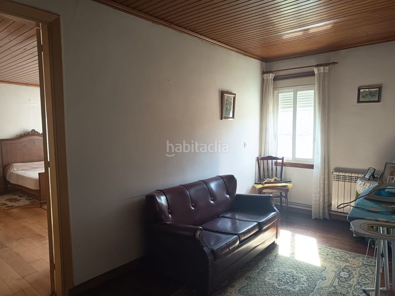 Foto a0987ad0-96d9-4772-b2fd-9fc8fbe3f841. Casa amb calefacció aparcament a Monforte de Lemos