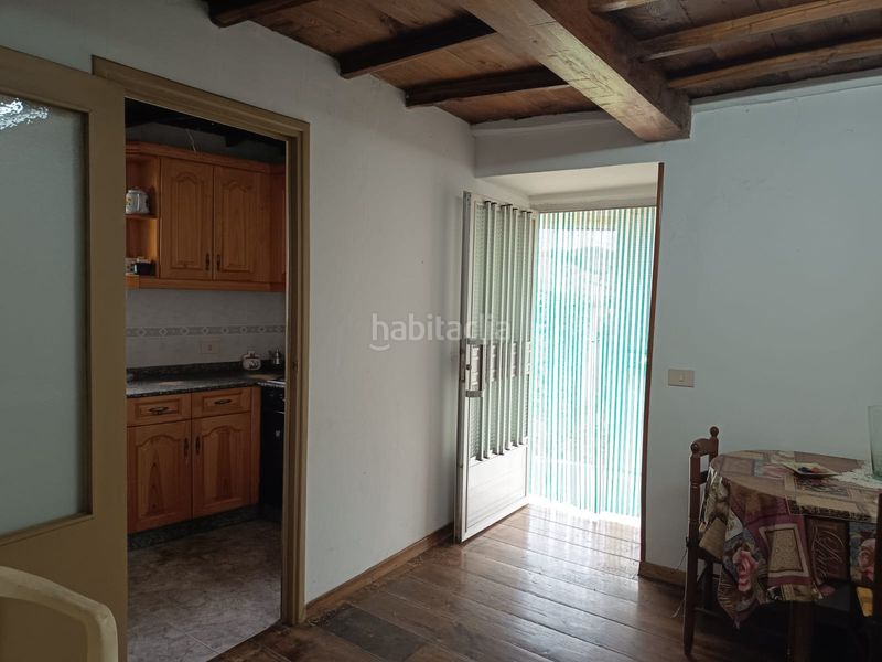 Foto b1c34feb-7743-4254-88d2-eece4ceeae2e. Casa amb aparcament a Sober