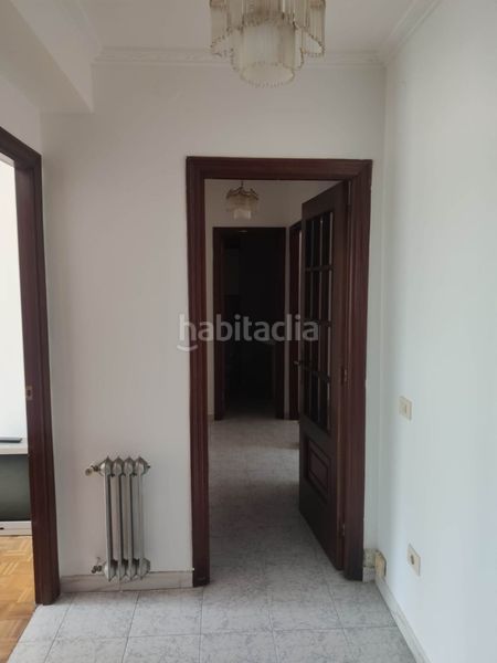 Foto 106ea5e6-5795-4a0b-84d5-722b78d26d16. Pis amb aparcament a Chantada