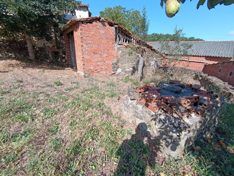 Foto 126034d2-1d05-4b85-99c1-eda624bf33e1. Casa a Saviñao (O)