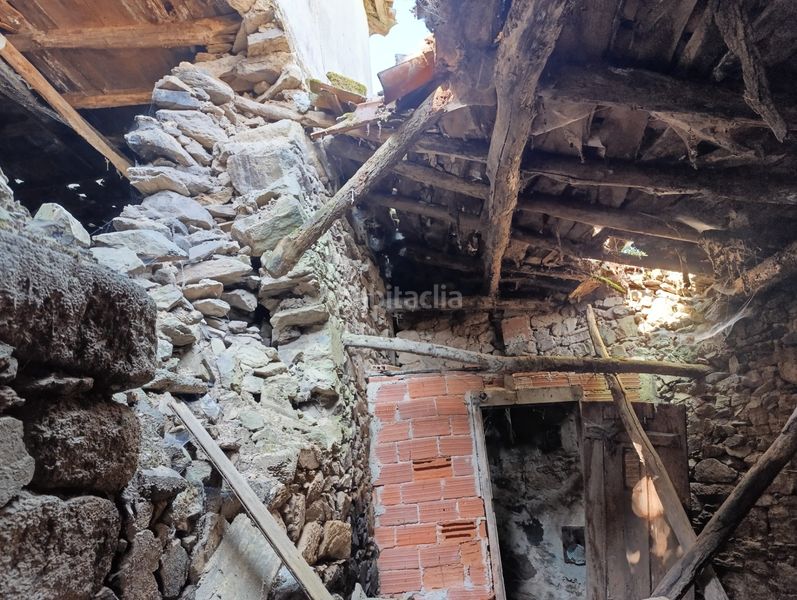 Foto ff0dd8e2-7c75-477a-8319-e0f1b6a4d6f7. Casa a Saviñao (O)