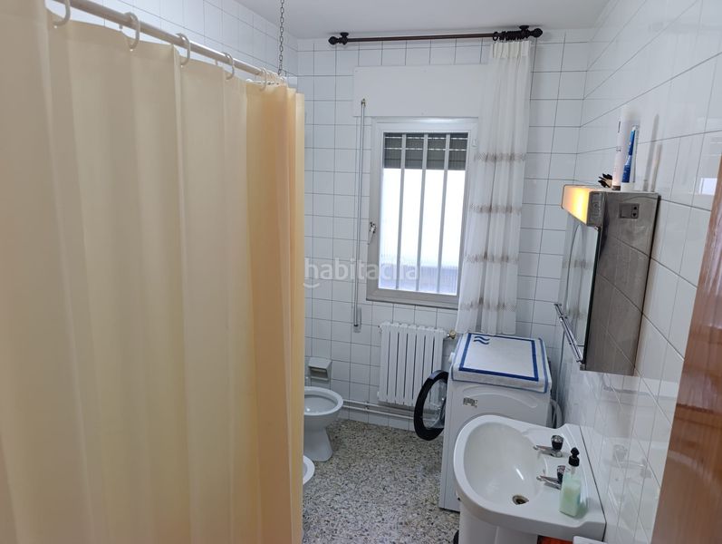 Foto ba6e0301-d815-4299-baaa-b68b2854c1d9. Casa amb calefacció aparcament a Saviñao (O)