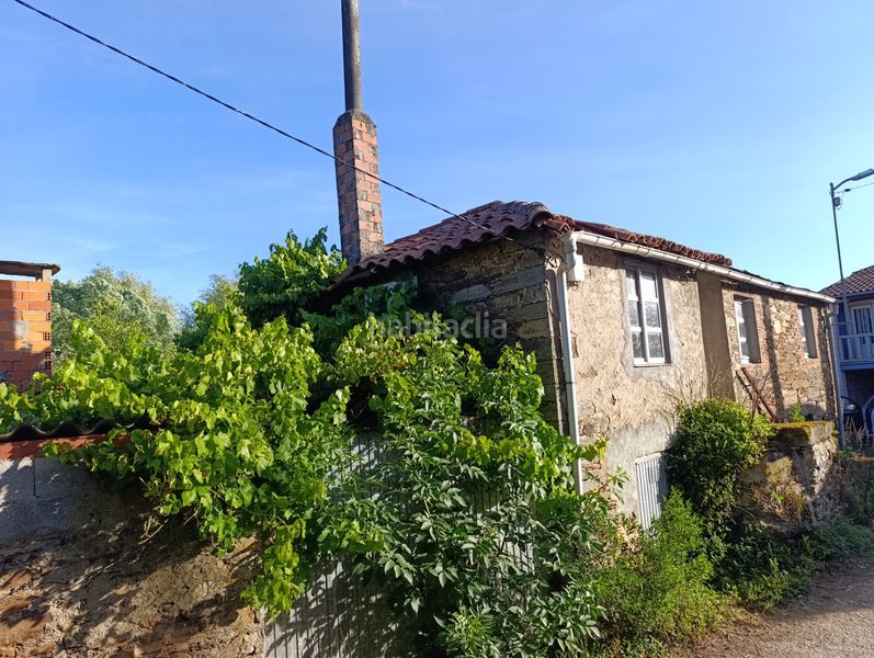 Foto e5d1eec0-3702-4735-b46a-2906d1ef90f8. Casa a Saviñao (O)