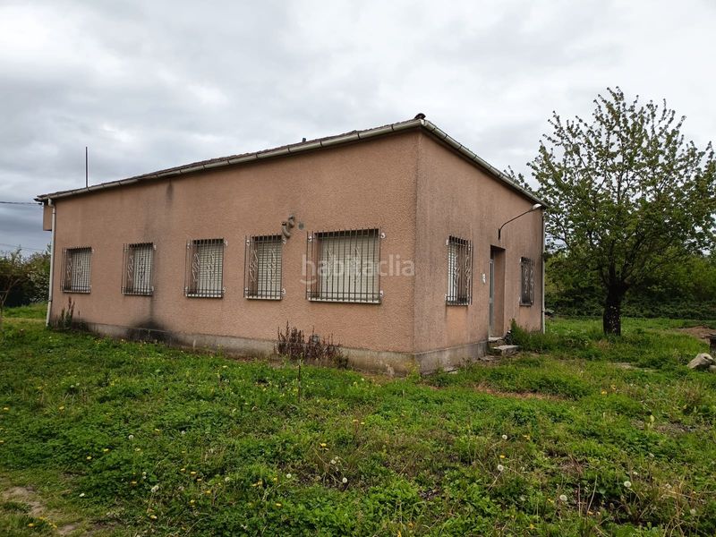 Foto 684ebf10-41a5-45ba-9fcb-7166f6017718. Casa a Monforte de Lemos