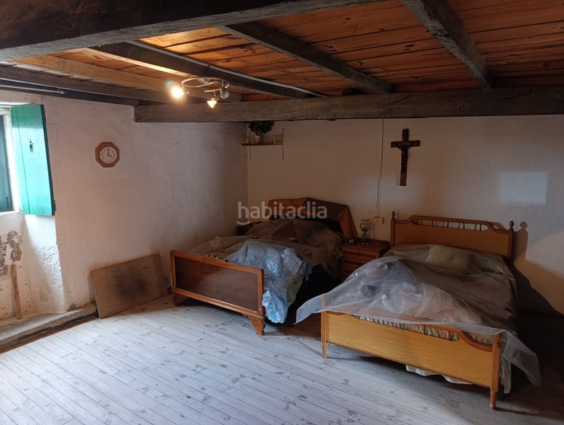Foto 3dfb74dd-9b11-4e36-8fde-41275262d5dc. Casa amb xemeneia aparcament a Taboada