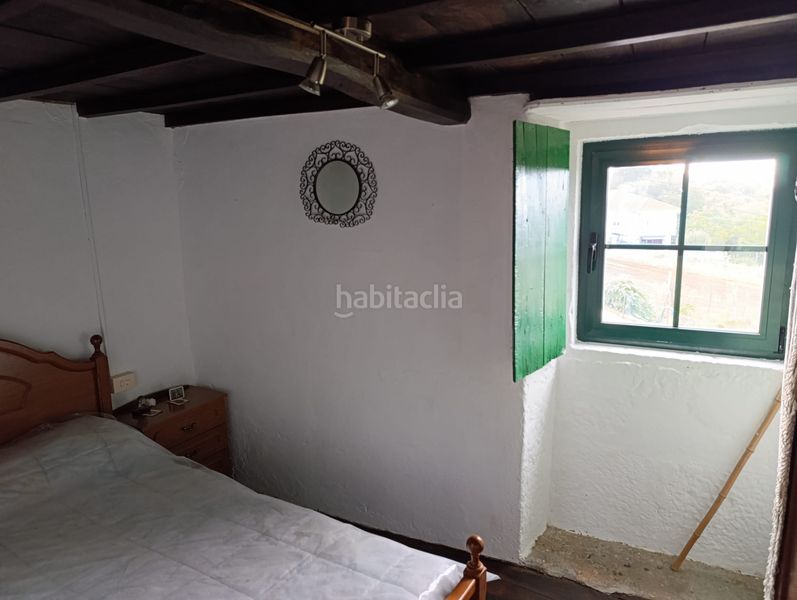 Foto 5c2ed514-88b8-43dd-8587-15f9b1847405. Casa amb xemeneia aparcament a Taboada