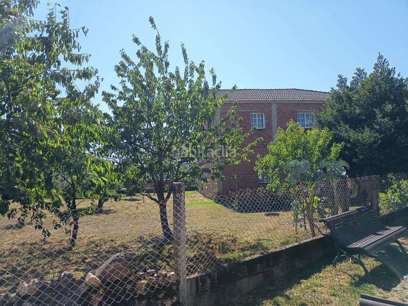 Foto 6b5820f8-67f3-4242-bc48-2f5b3fe9cd65. Casa a Pobra do Brollón (A)
