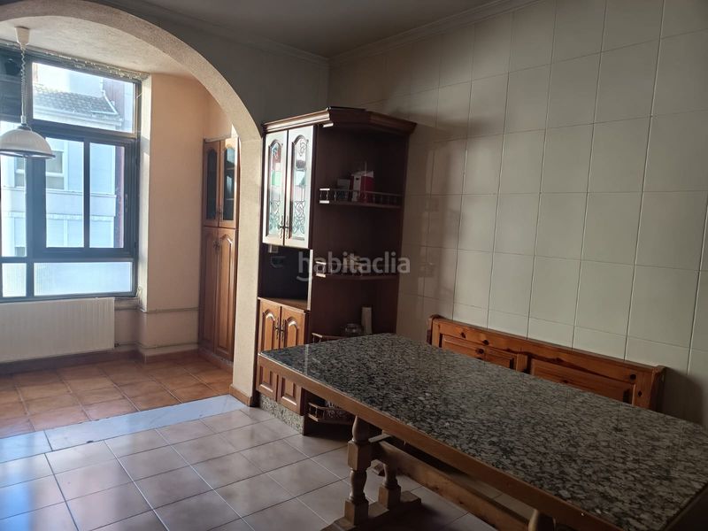 Foto aa7787dc-8750-4a0f-90bb-d9f57de276d9. Flat with heating parking in Monforte de Lemos