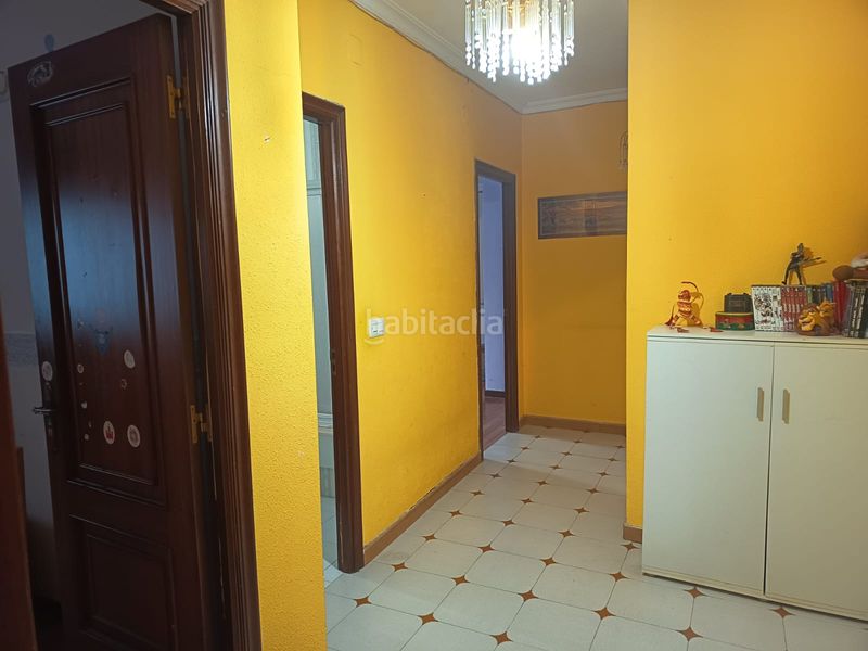 Foto d8897bb8-4804-4846-a297-282180a0e488. Flat with heating parking in Monforte de Lemos