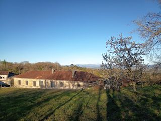 Maison à N/a. Casa en tuiriz