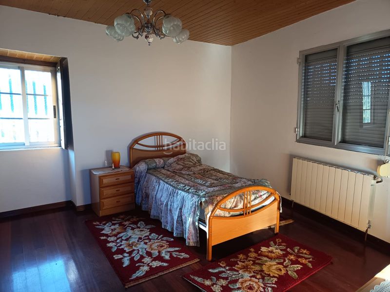 Foto dc1a0f0e-b676-4608-ae30-24b8876a5e4e. Casa a n/a a Pantón