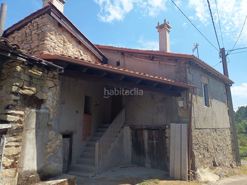 Foto a76c4155-e4ad-4b43-bf47-719c32fc9f0c. Casa amb aparcament a Sober