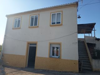 Casa in Monforte de Lemos. Casa para reformar de dos plantas en juan montes - monforte de l