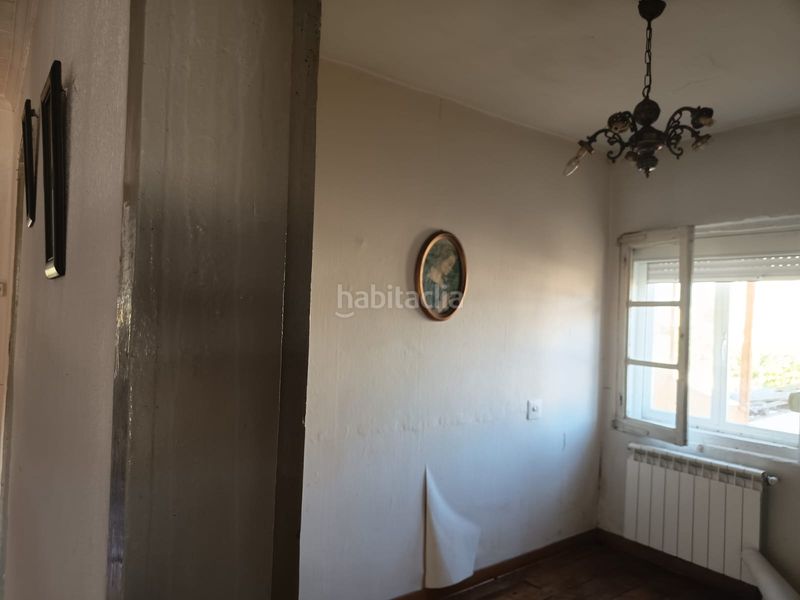 Foto 4f6b9e97-0fb3-4936-9ea2-bb212d897ca4. Casa amb aparcament a Monforte de Lemos