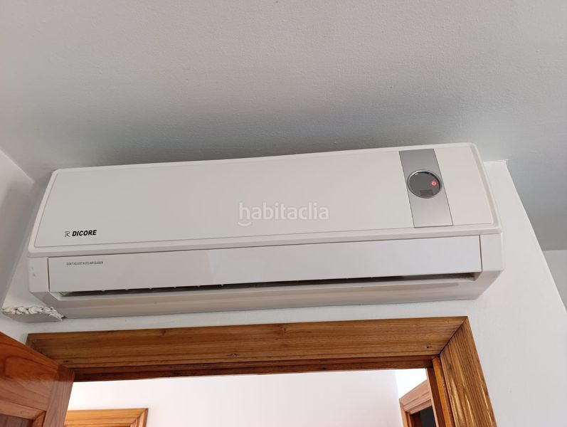 Foto 0e3b580e-7b7b-4c29-838c-97d25f309ade. Casa amb calefacció aparcament a Pantón
