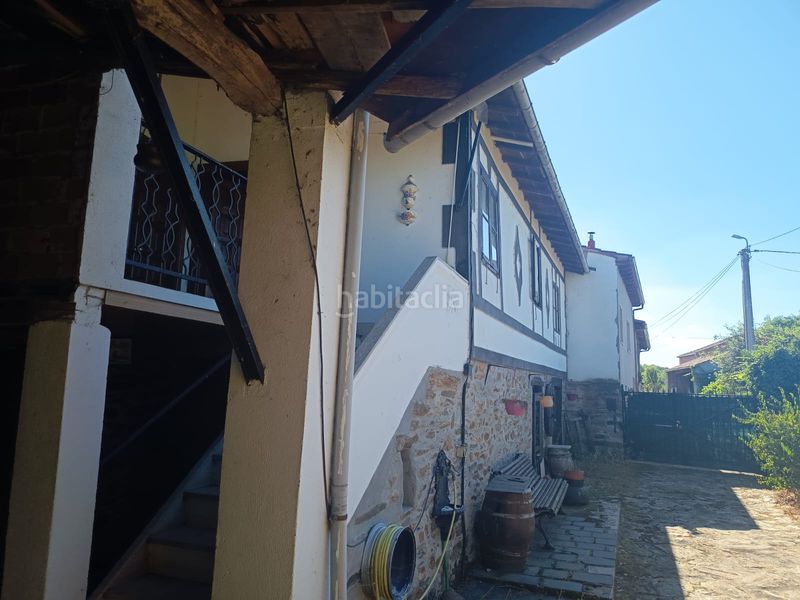 Foto 108cca45-d0ac-4c05-8213-4935c37e85c6. Casa amb xemeneia calefacció aparcament a Monforte de Lemos
