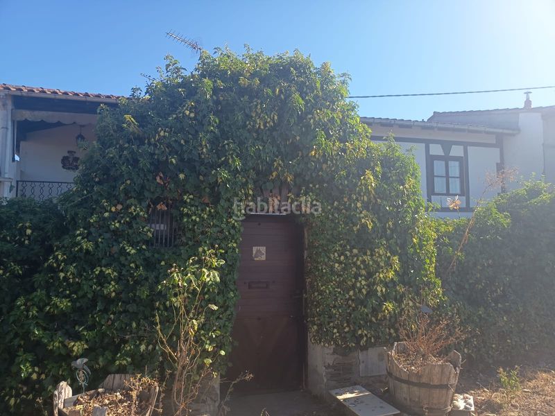 Foto 4c3bb8e2-4926-43ac-a3d6-7ded0e6e21cd. Casa amb xemeneia calefacció aparcament a Monforte de Lemos