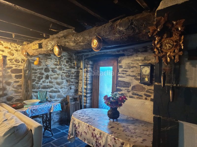 Foto b77ee4ed-968c-43da-9a68-5b494d70e319. Casa amb xemeneia calefacció aparcament a Monforte de Lemos