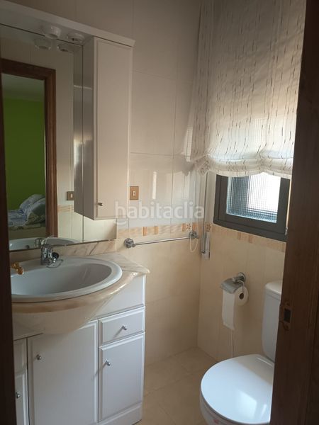 Foto 37b7bb8e-06b5-4247-8771-2229ade22078. Casa amb aparcament a Monforte de Lemos