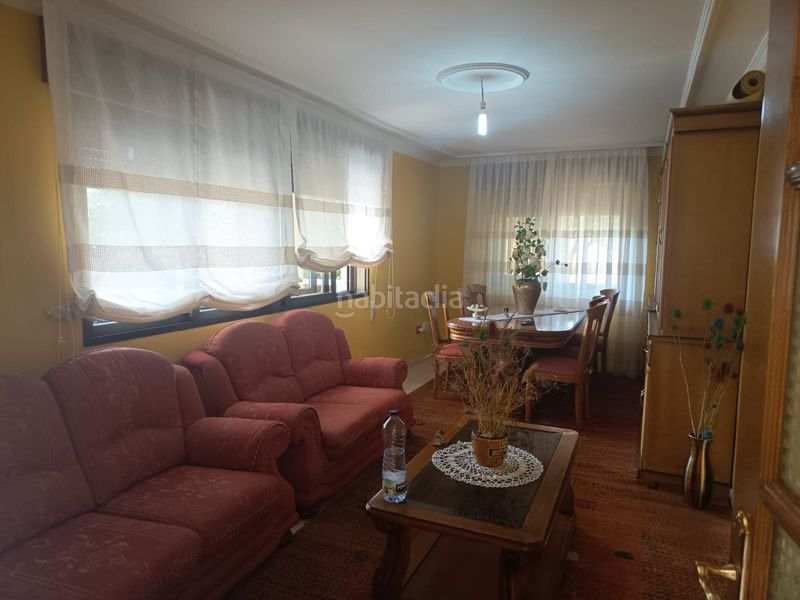 Foto 7a1a237f-8a16-45a9-97e2-0ba2fad54191. Casa amb aparcament a Monforte de Lemos