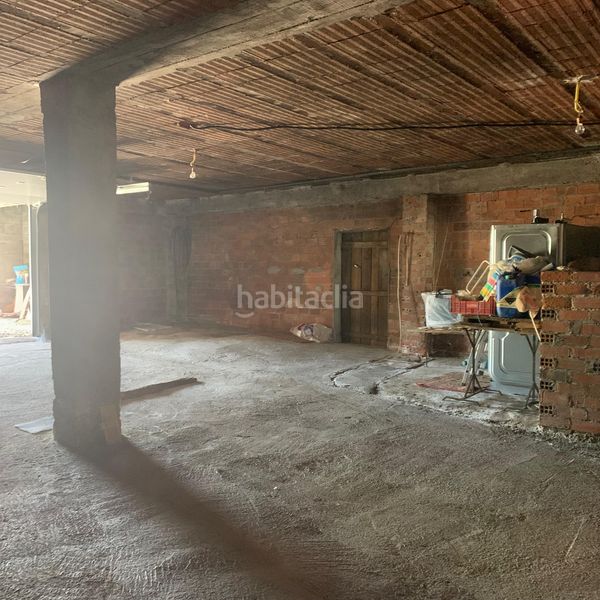 Foto b5da2301-5fd1-4964-8190-308e7a83310b. Casa  de pueblo con terreno en Saviñao (O)