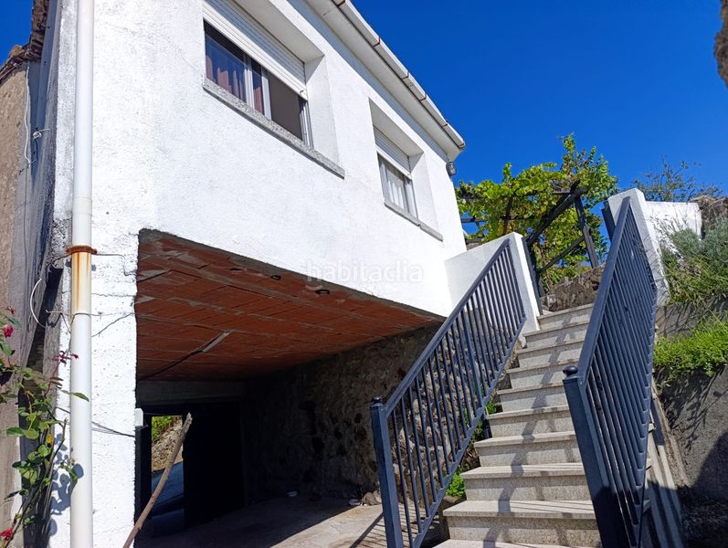 Foto b10e54b4-8b4b-4d17-b406-da0cded35c18. Casa a Chantada