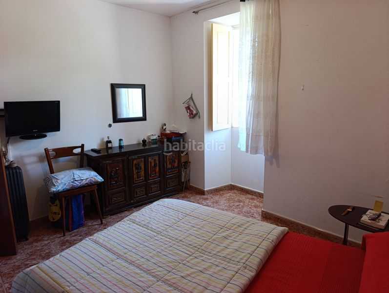 Foto f4a3a7a5-d9d0-4b20-8585-d1d9fad043c8. Casa a Chantada