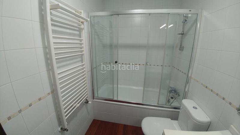 Foto 8c716374-45f9-43a7-8494-9a798be0e644. Location attique avec chauffage parking dans O Milladoiro Ames