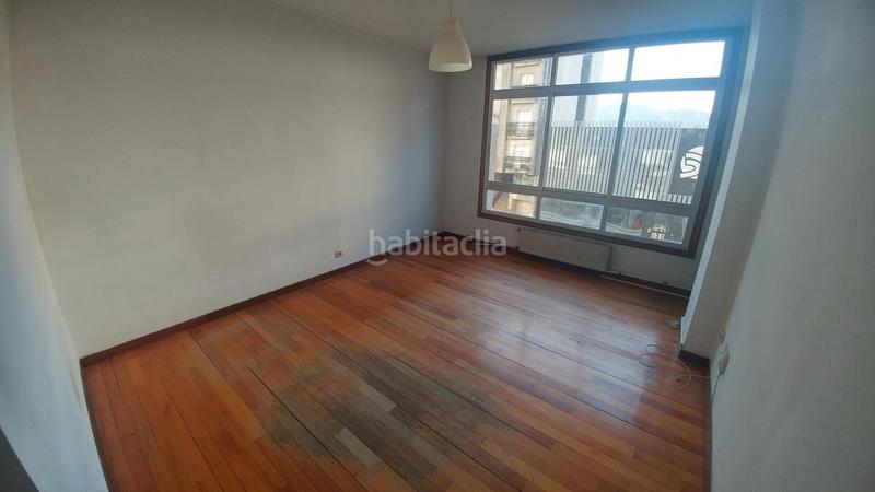 Foto b41fa04c-f8f4-4f07-87dc-93e799878ad5. Piso en O Milladoiro Ames
