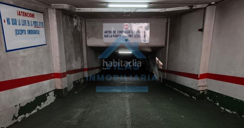 Foto 8d745cc3-d1ac-48ba-b437-dc64474631fe. Aparcament cotxe a O Milladoiro Ames