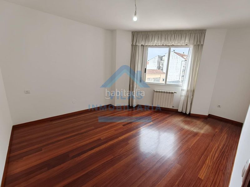 Foto 41e66617-87a7-4ee2-b1be-1c2795f0294d. Rent flat with heating parking in O Milladoiro Ames