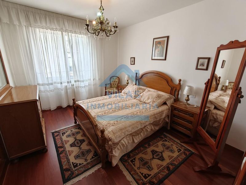 Foto 94d67b66-22ce-4a52-ae7f-379ff3c1f98b. Rent flat with heating parking in O Milladoiro Ames