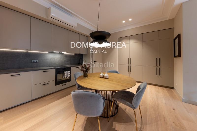 Foto 3472ec52-f3e1-4bb5-83c5-90a5d538b502. Etagenwohnung mit heizung in Justicia-Chueca Madrid