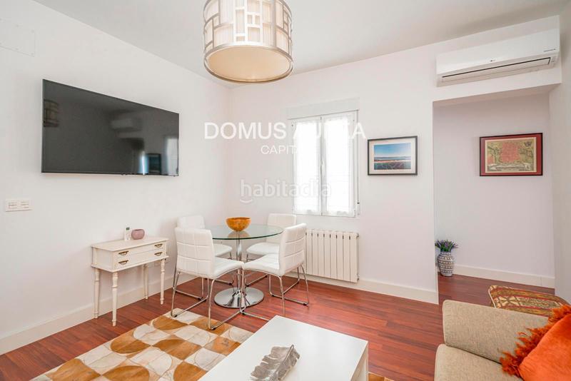 Foto 8a3110c0-f0d7-4112-b19e-39930d23f981. Rent flat with heating in Hispanoamérica-Bernabéu Madrid